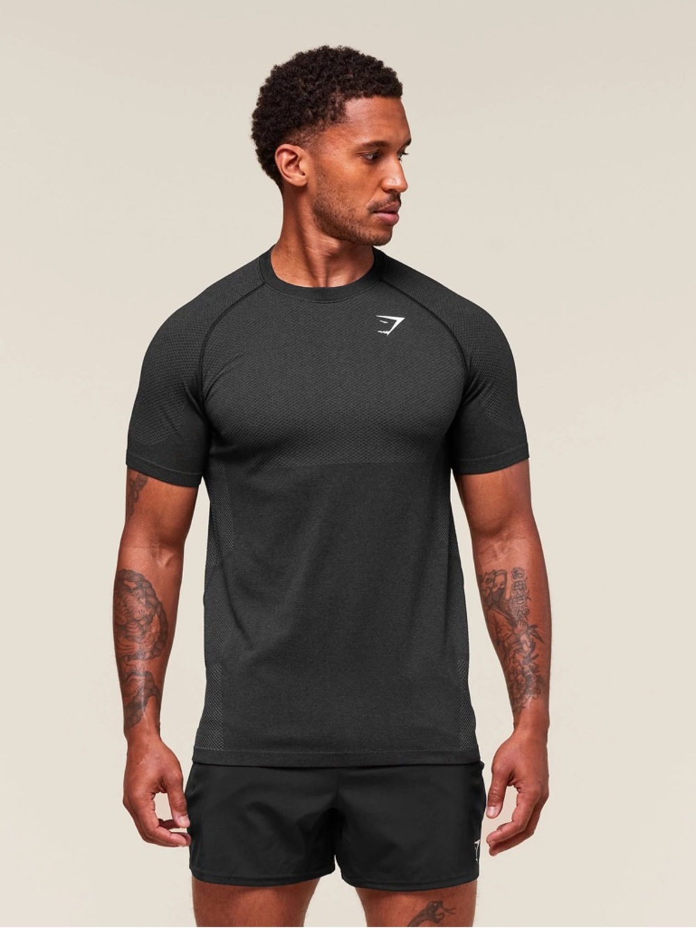 Gymshark Men’s Dark Grey Vital Seamless Slim Fit Short Sleeve Tee
